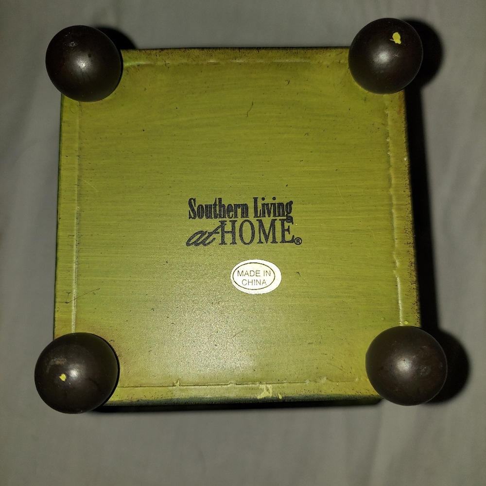 Southern living decor - Picture 3 of 3